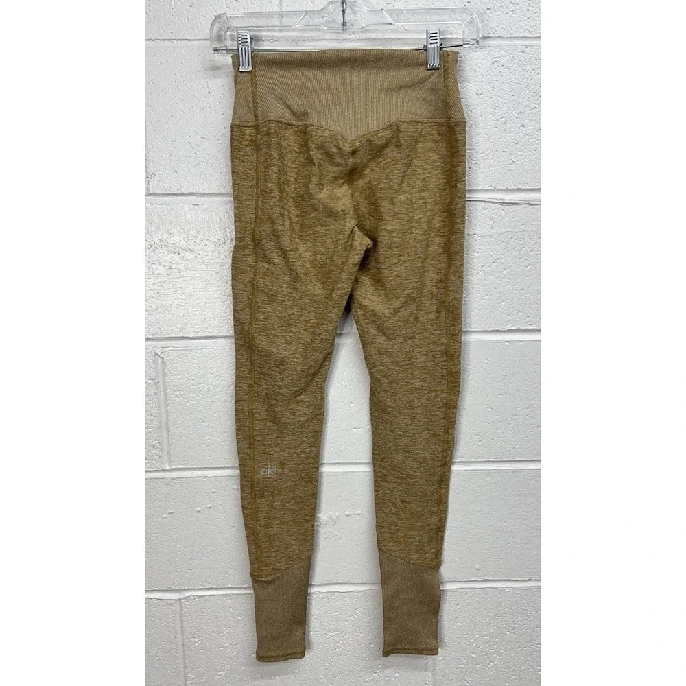Alo Yoga Alosoft Lounge Legging Heather Gold Ribbed / Women's XS